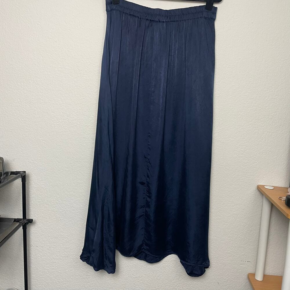 Amour Vert Navy Blue Cupro Silky Satin Maxi Skirt Size Large Elastic Waist - Picture 5 of 11